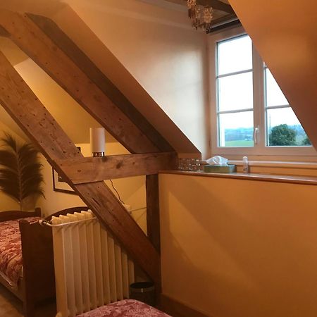 La Nesliere Chambres D'Hotes Bio Saint-Symphorien-des-Monts Екстериор снимка