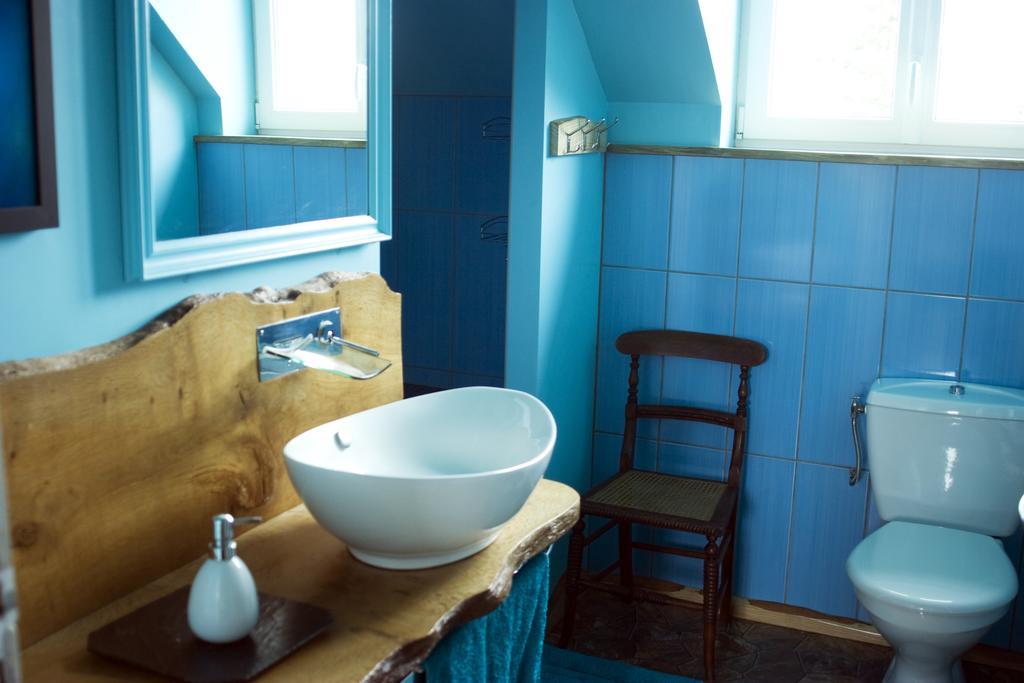 La Nesliere Chambres D'Hotes Bio Saint-Symphorien-des-Monts Екстериор снимка