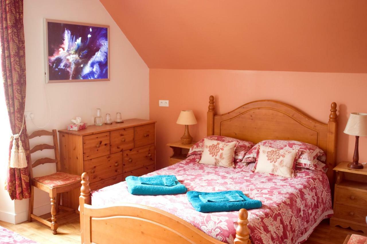 La Nesliere Chambres D'Hotes Bio Saint-Symphorien-des-Monts Екстериор снимка